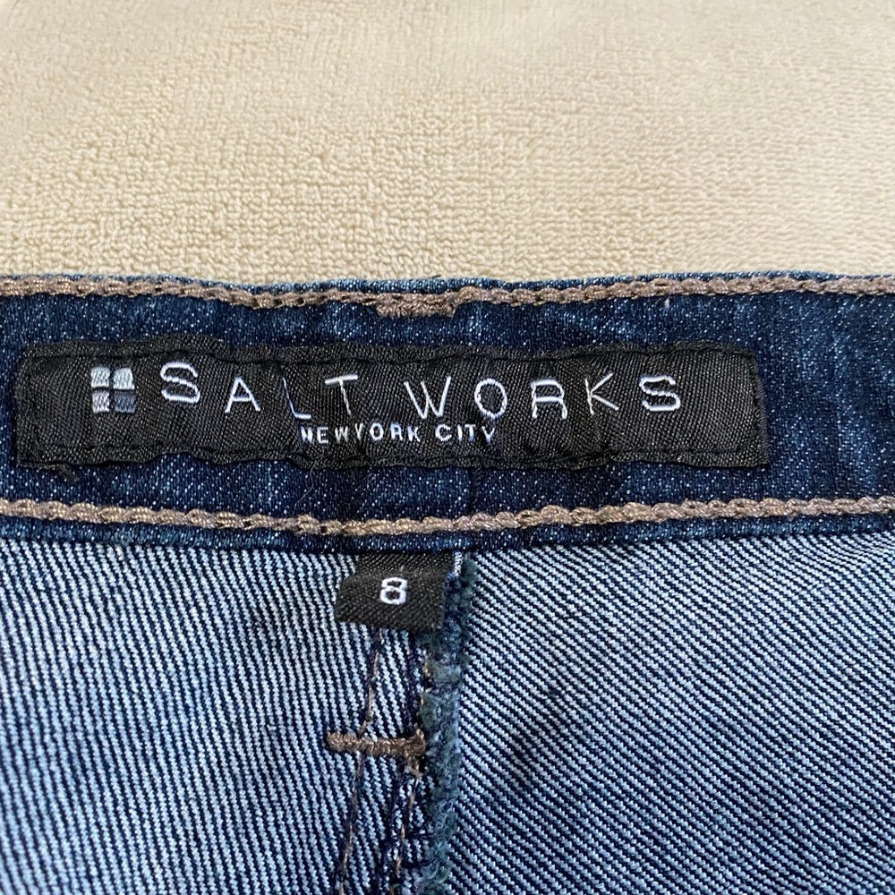 Salt Works Medium‎ Rise Crop Jeans - Picture 7 of 13